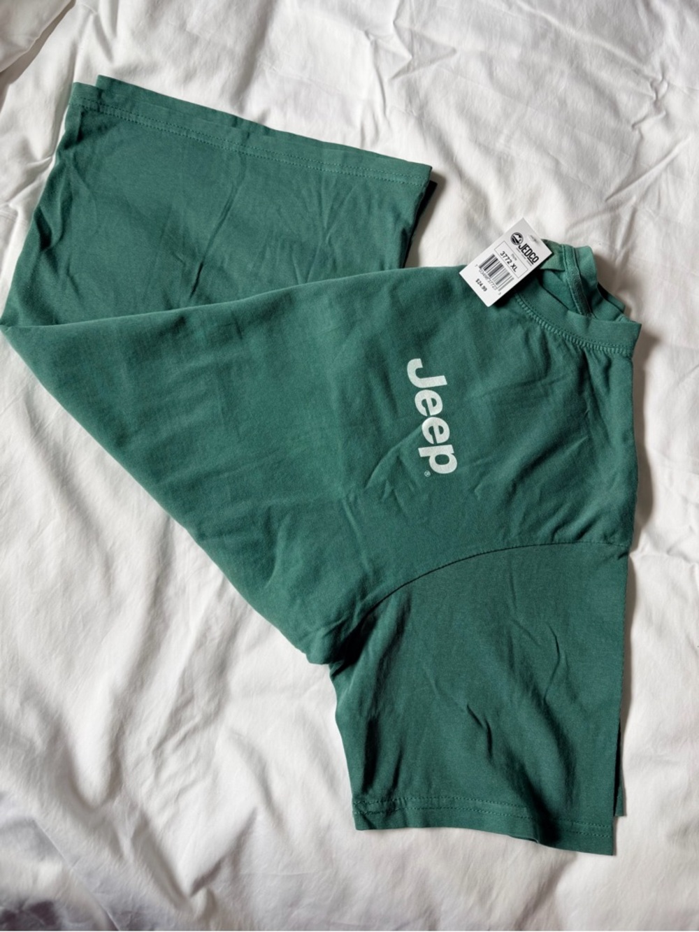 Jeep Forest Green  crewneck tee XL NWT